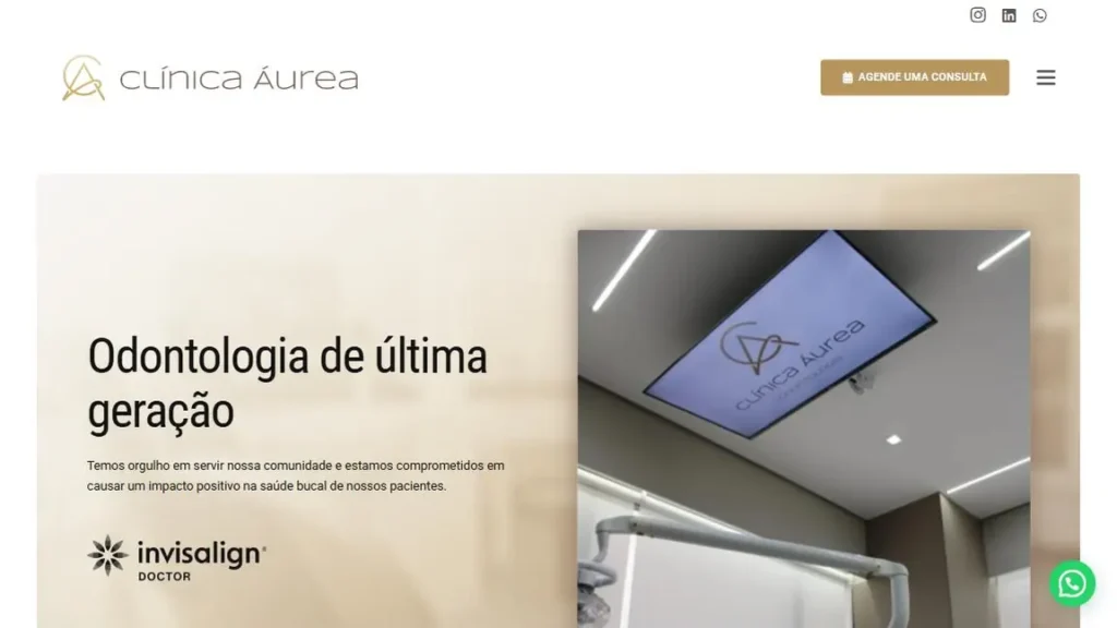 Home page of the Clínica Áurea Odontologia website, with the gold logo, the Agende uma consulta (Book an appointment) button and the headline Odontologia de última geração (State-of-the-art dentistry)