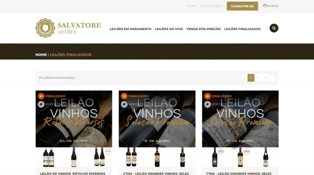 Leilões finalizados (Past auctions) page of the Salvatore Leilões platform, with the menu of modules and the cards of the wine catalogs